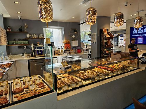 Clean and delicious at ID-eclair in Pasadena