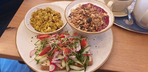 Vegan breakfast at Ströck - Aspern in Vienna