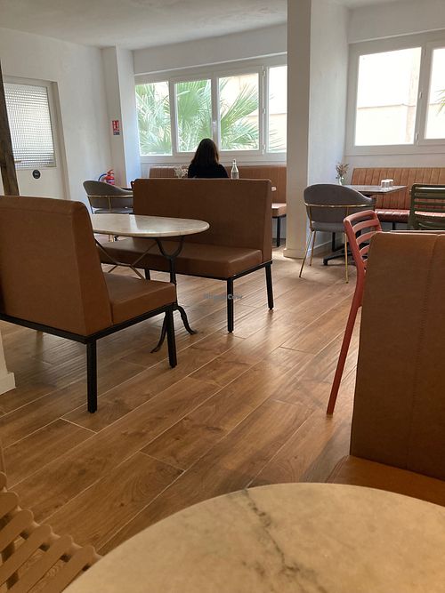  at Café Noisette in Toulon