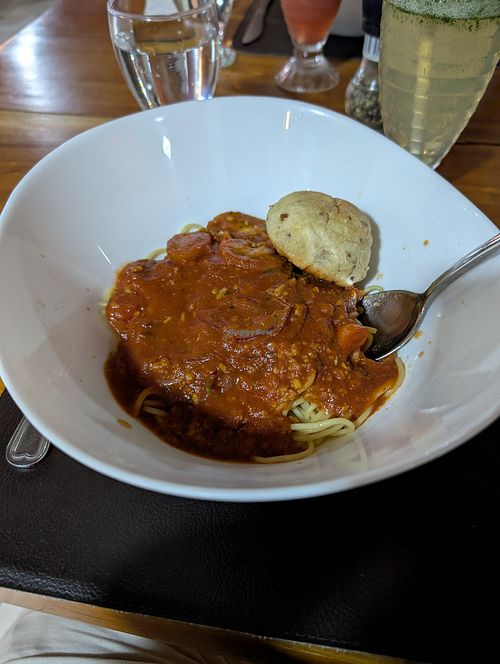 Vegan bolognese at Restaurante Thomas & Thiago in Monteverde
