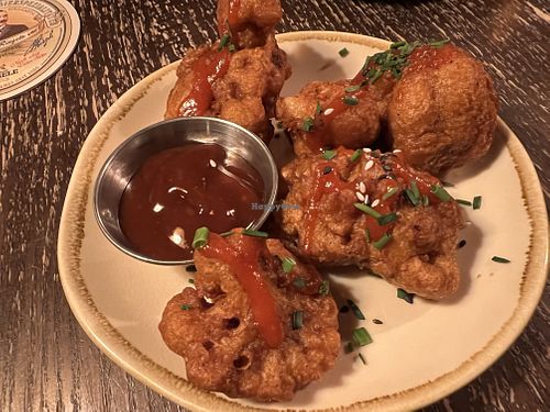 "buffalo wings"  at Bodhi in Munich