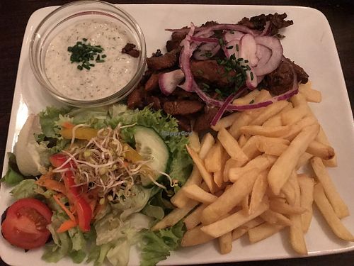 Gyro plate nom nom nom at Bodhi in Munich