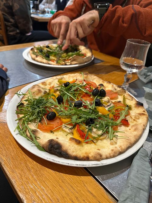 Pizza 4 estaciones sin queso  at Pizzeria Luigi in Saint-lary-soulan