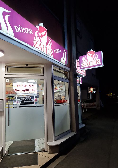 Zafer at ZAFER - Döner & Pizza in Unna