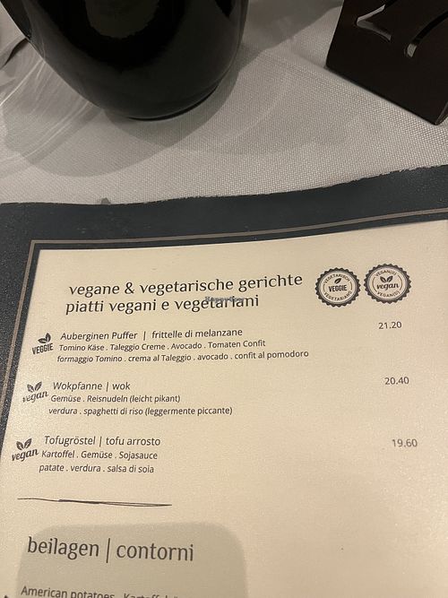 Vegan dishes  at Kuppelwies in Bolzano