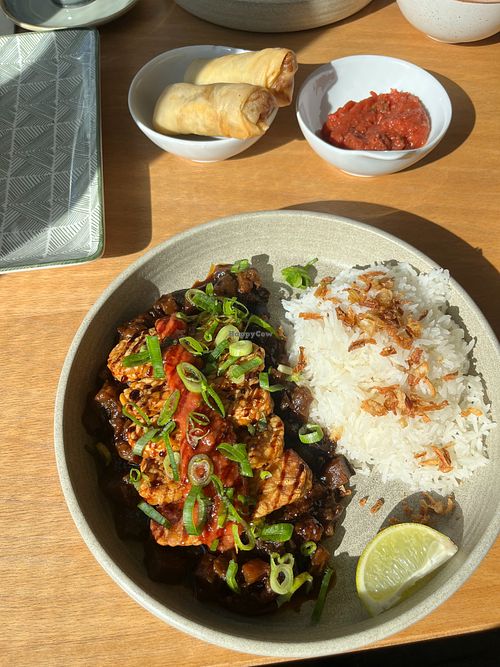 Tempeh on eggplant at Makan  in Freiburg