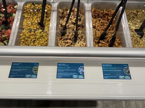 Fertige Salate  at MPL - Relay in Mauguio