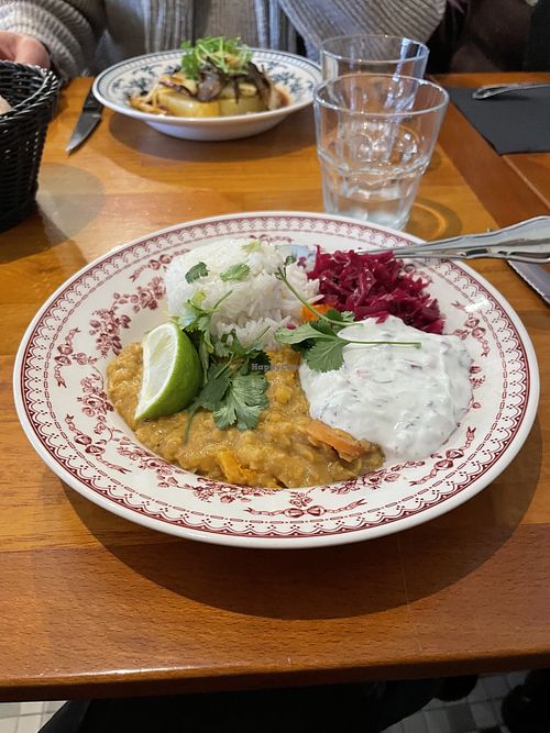 Dahl + riz + légumes   at Becbec in Lyon