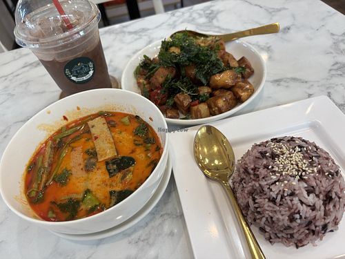 Crispy pork and Thai curry  at Kanya Vegetarian Food in Pathum Thani