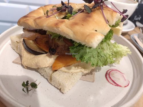 "self-made" sandwitch with tofu, humus, grilled veggies etc. at Rehorik 190° - Café - Bar - Rösterei - Specialty Coffee in Regensburg