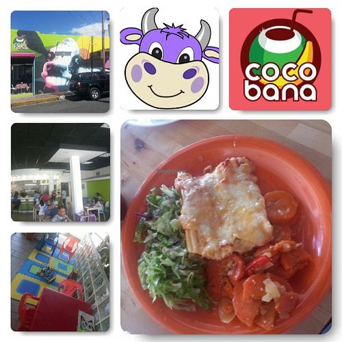 This is what you should expect on arriving to the restaurant. Enjoyable all together... at Cocobana in San Juan