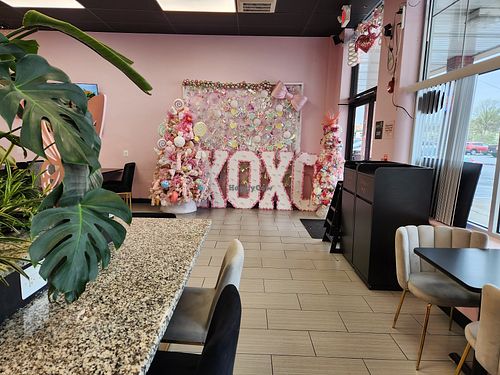  at Baguette X Phorria in Philadelphia