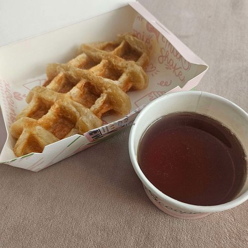 £12 Dreamy Maple Vegan at Scooperb in Southampton