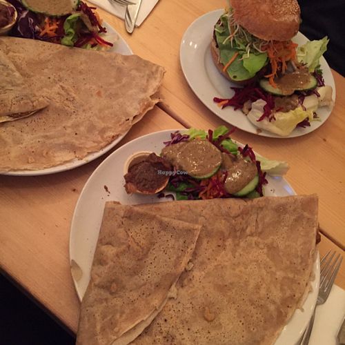 Crêpe und Burger  at Let It Be in Berlin