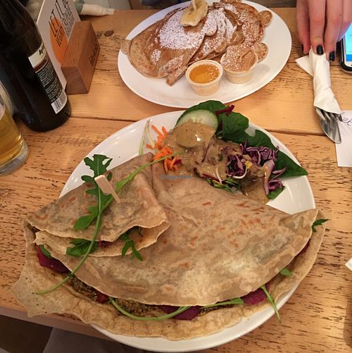 Amazing at Let It Be in Berlin