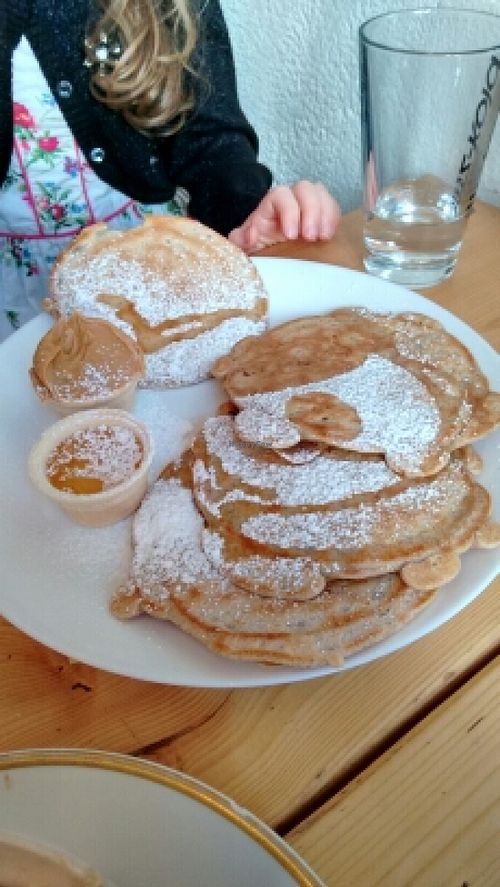 pammy at Let It Be in Berlin