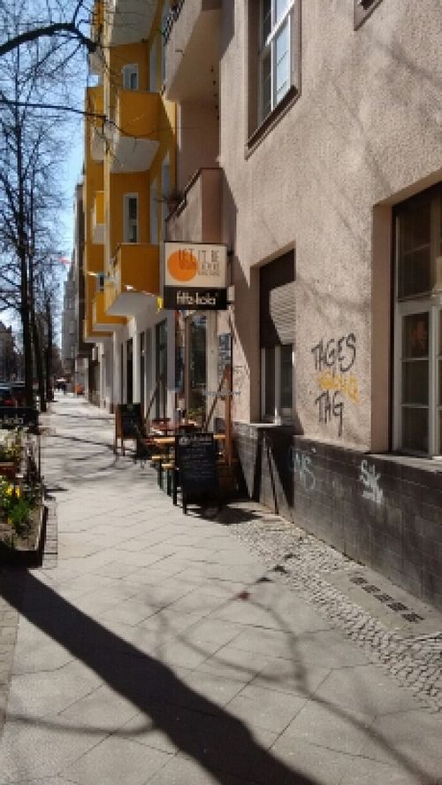 sunshine at Let It Be in Berlin