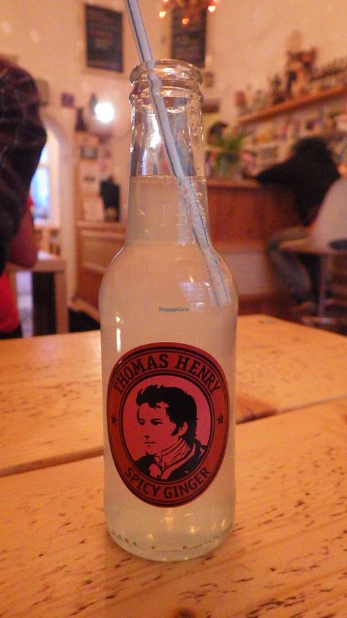 Thomas Henry spicy ginger  at Let It Be in Berlin