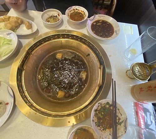  at Shooloongkan 小龙坎 XiaoLongKan in Vienna