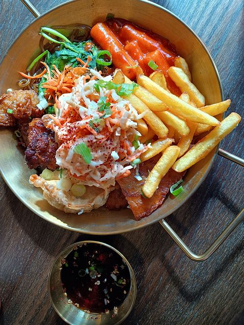 Sharing platter at OMOMO Korean Street Food + Bubble Tea in Derby