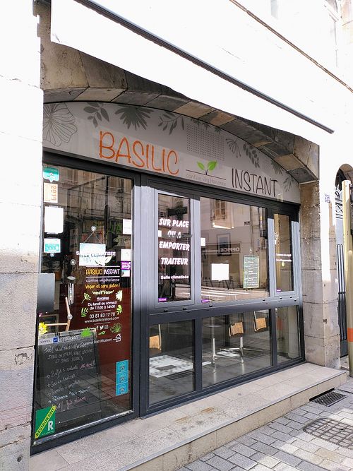 Entrance at Basilic Instant in Besancon