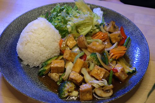 No 22 Shanghai Style with tofu (vegan) at Sumo Thai Sushi in Saarbrucken