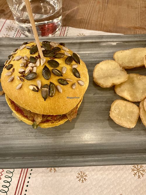 Burger “Happy Green"  at Bistronomia in Morbegno