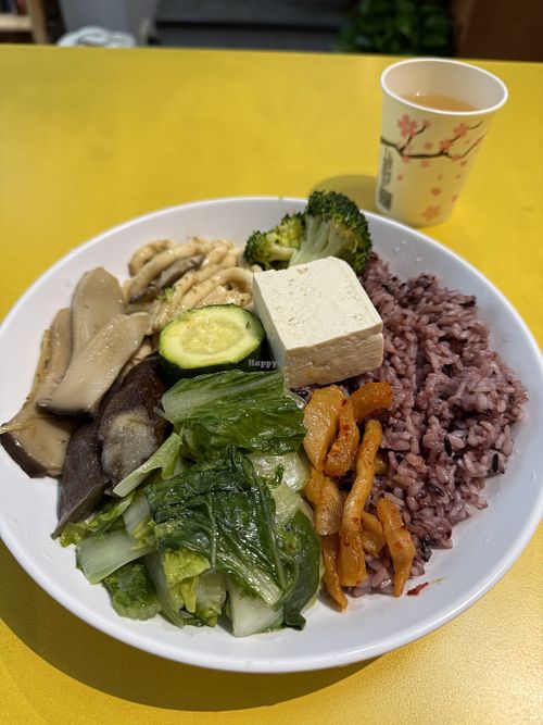 100T$  at Happy Farm Vegetarian Restaurant in Taipei