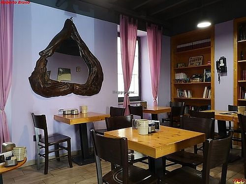 American coffee bar with several vegan options. Ideal for breakfast or an afternoon snack. #Veganuary at Time Cafe - Maybe closed in Cagliari