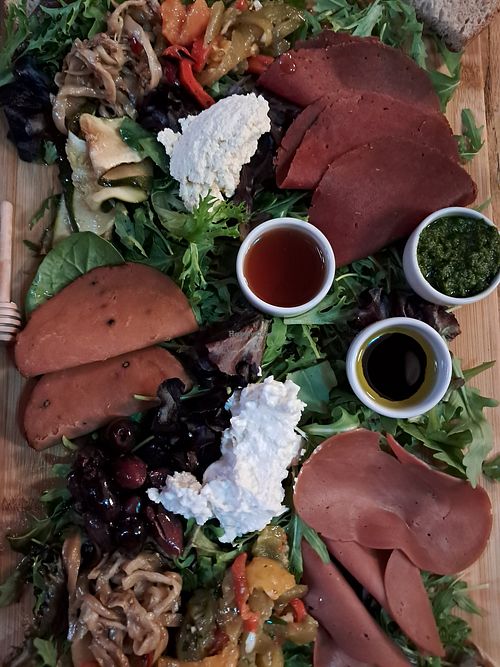 Antipasti platter for two 😍 at Sora Diana in Edinburgh