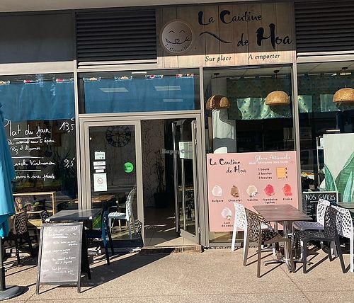 Avec un grand plaisir de vous accueillir à la cantine de Hoa 🥰  at La Cantine De Hoa in Castelnau-le-lez