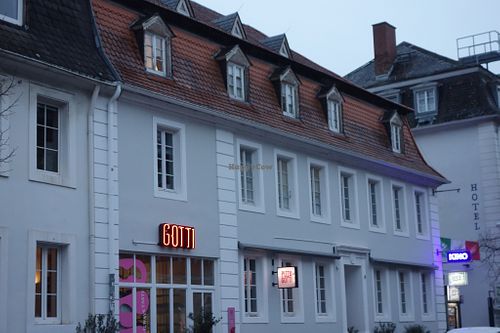 The entrance at Gotti Pizza in Saarbrucken