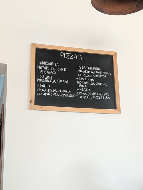 Pizza menu at La Popular Brunch & Pizza in Santa Marta