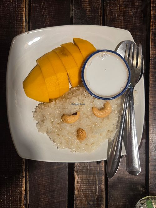 Mango sticky rice at Tamarind Restaurant in Koh Lanta