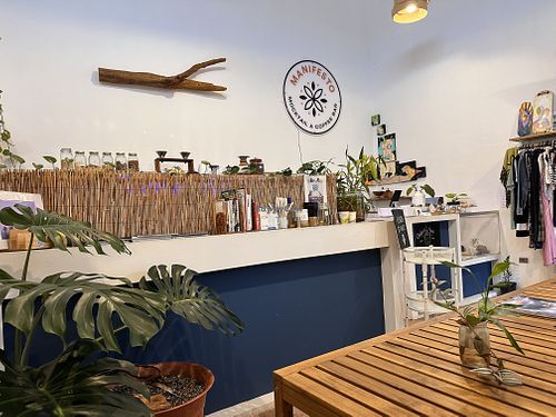 Cafe offering coffee, matcha, juice, smoothie, smoothie bowl, and breakfast items with vegan and vegetarian options  at Manifesto Mocktail Coffee Bar  in Isabela
