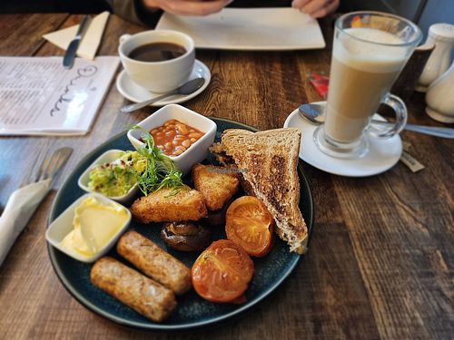 Vegan breakfast and oat milk decaf latte at Rowntree Lodge & Cafe in Scarborough