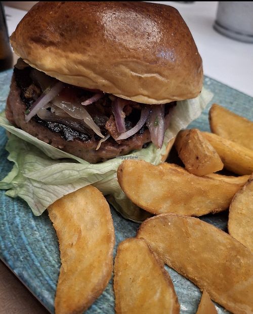  at Bar Avenida in Avila