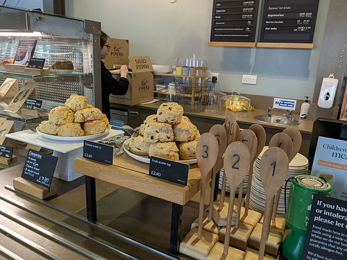 Vegan milk available for hot drinks, many vegan and vegetarian options on menu at Park Café in Bodmin