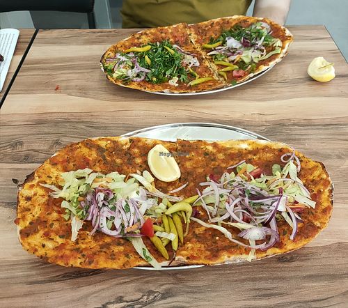  at kral URFA LAHMACUN pide in Cologne