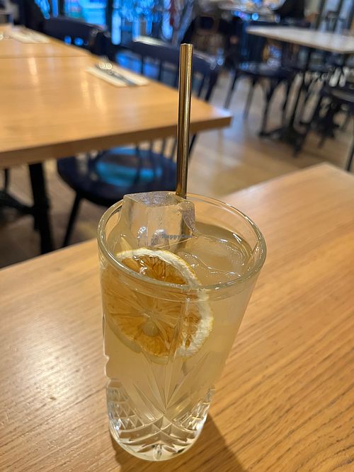 Ice green jasmine tea at CASA GAÏA in Bordeaux