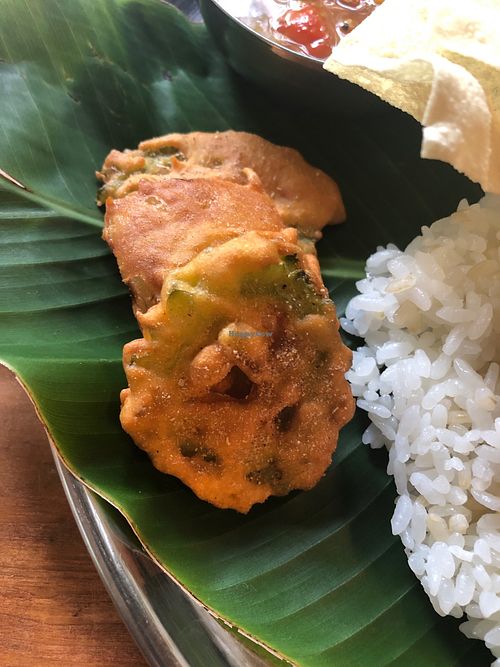 Vegtable pakora.
Indian-style vegetable fries. at Surya Shokudo - スーリヤ食堂 in Motobu