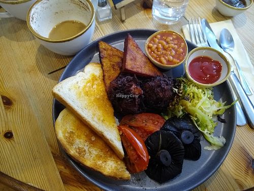 Vegan full English breakfast at Dill in Alton