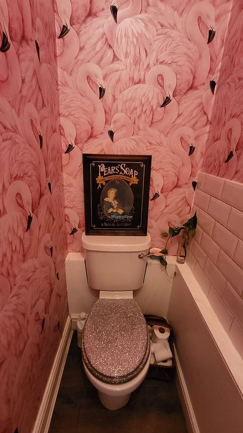 Loo at Tea Darling in West London