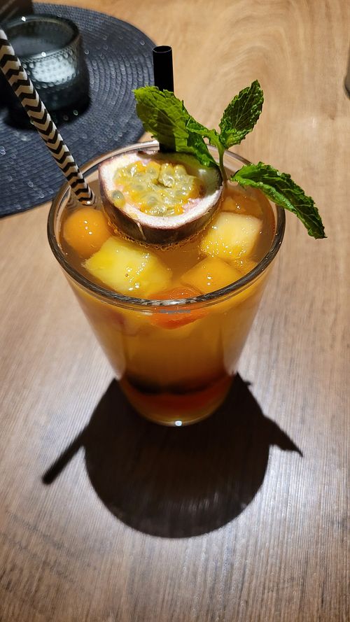 Homw made lemonade at Holivudas in Taurage