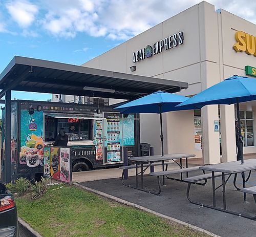 Picture of the açaí shop (entre el Walgreens y el Subway) #Veganuary at Açaí Express - Santolaya Shopping Villa in Caguas