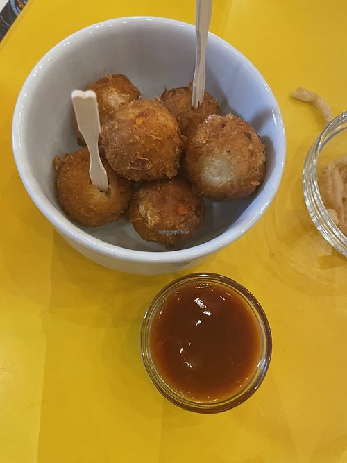 Vegan balls  at Bodeguinha Craft Beer in Santa Maria