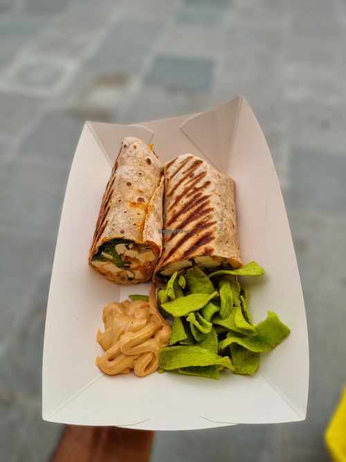  at Healthee Shade in Noida