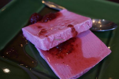 Raspberry parfait glace 540yen.  at Macrovenus and Pan-Yakibito in Tokyo
