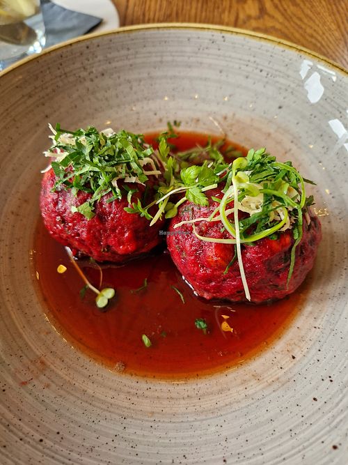 Rote Beete Knödel at Restaurant Konstantin in Berlin