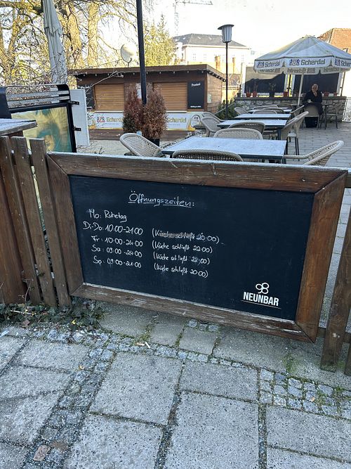 Öffnungszeiten   at Neunbar in Hof